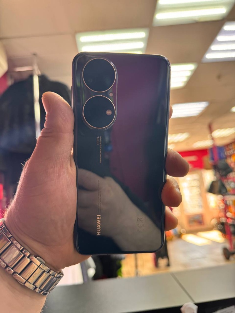 Смартфон Huawei P50  8/256