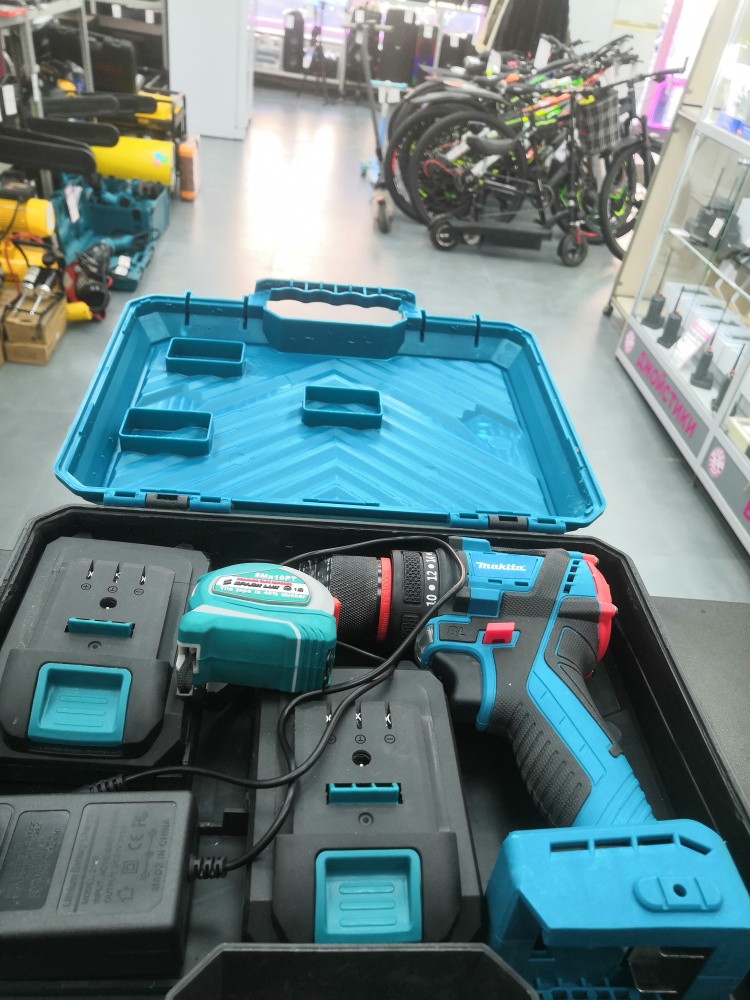 Шуруповерт копия