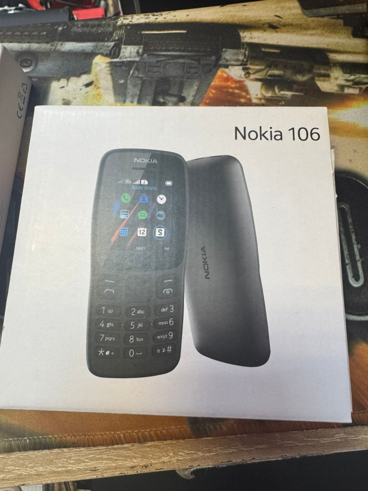 Мобильный телефон Nokia 106