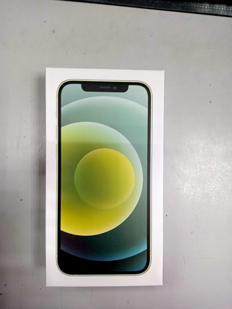 Смартфон iPhone 12 256 Gb