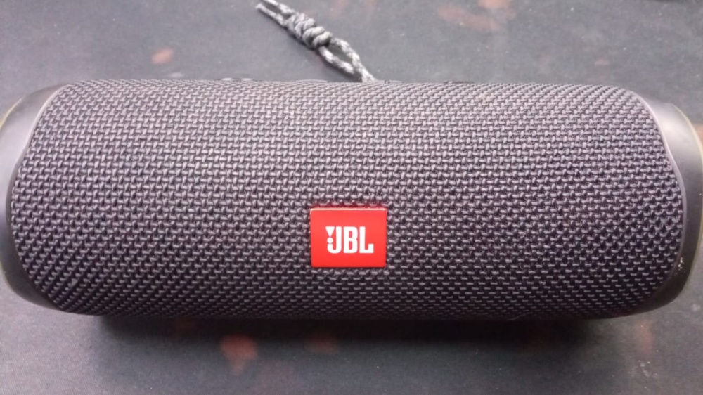 Акустика JBL Flip 5 черная