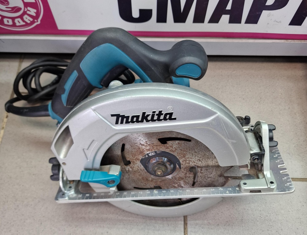 Циркулярная пила MAKITA HS7601