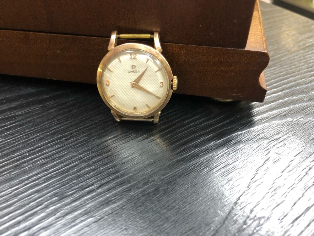 Часы omega