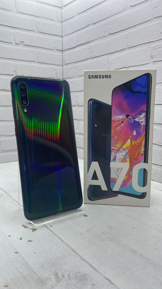 Смартфон Samsung A70 2019 6/128