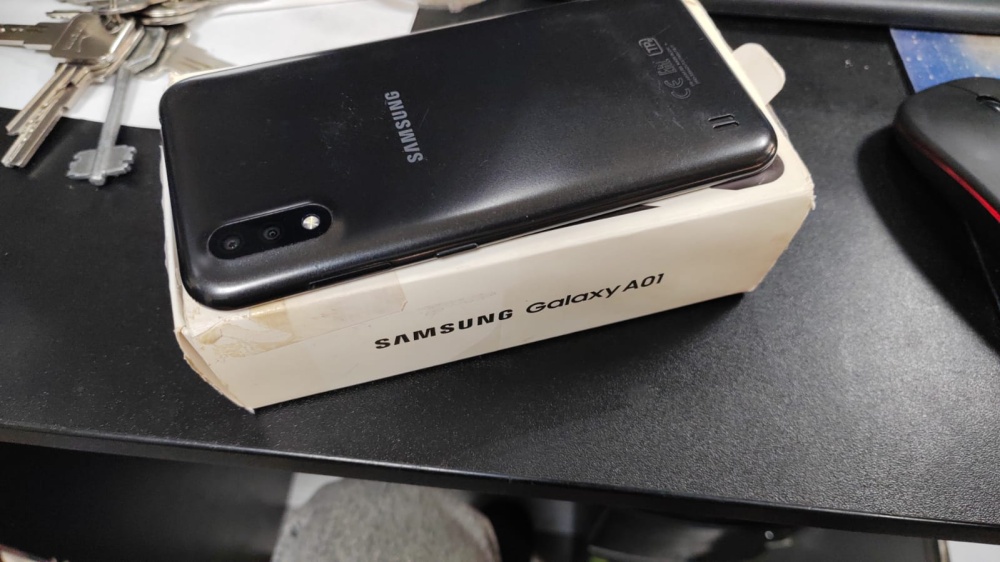 Смартфон Samsung A01 2020