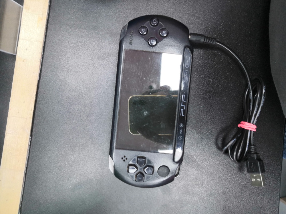 Игровая приставка PSP 1008