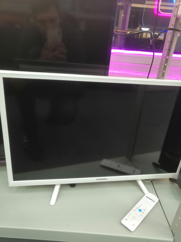 Телевизор Starwind sv24s