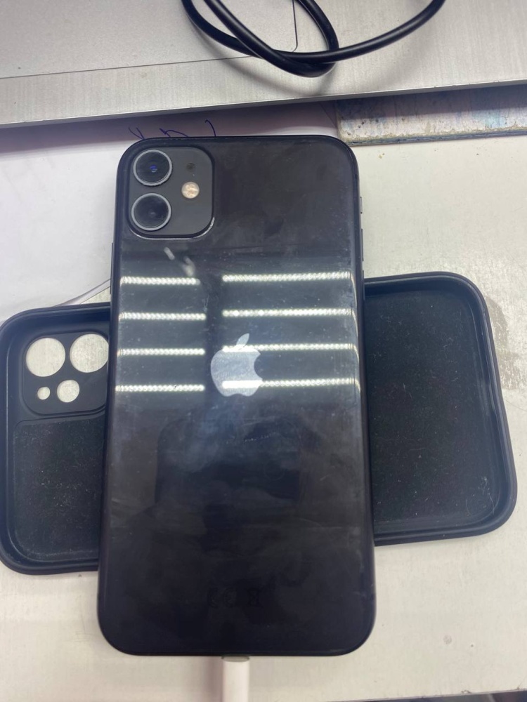 Смартфон iPhone 11 64Gb