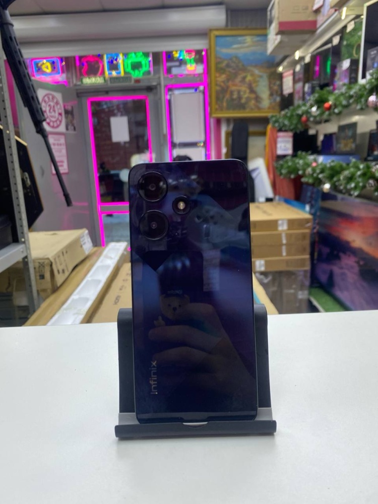 Мобильный телефон Infinix Hot 30i 128gb