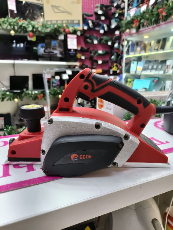 Рубанок EDON EDR750-82