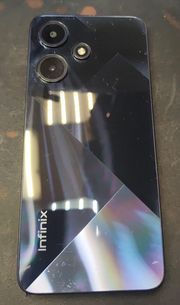 Мобильный телефон Infinix (4/64) NFC