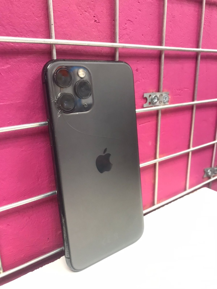 Смартфон iPhone 11 PRO 64 Gb