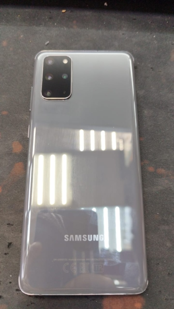 Смартфон Samsung S20 plus 8/128