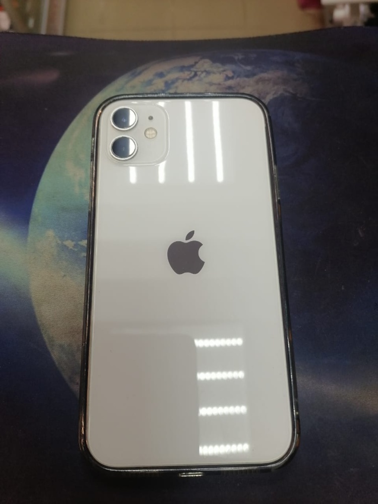 Смартфон iPhone 11 64Gb