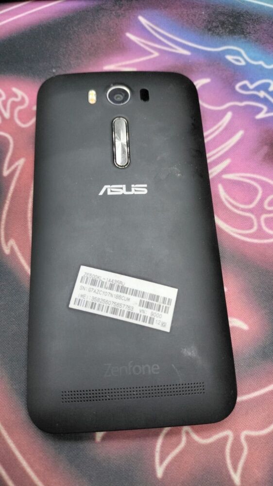 Мобильный телефон ASUS ZenFone 2