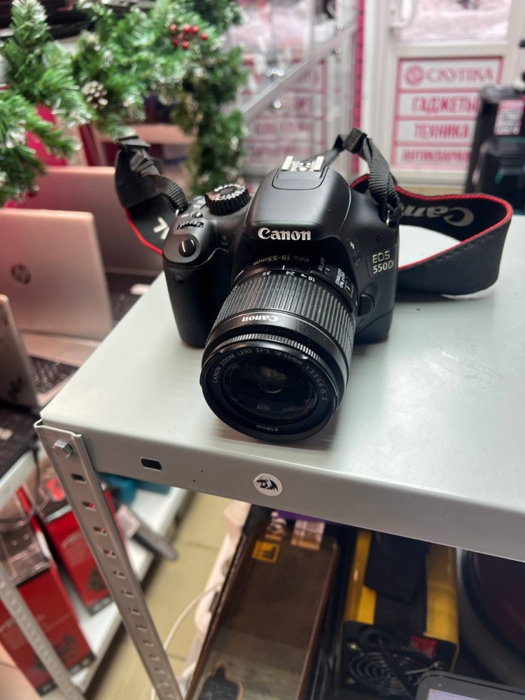 Фотоаппарат Canon EOS 550 D