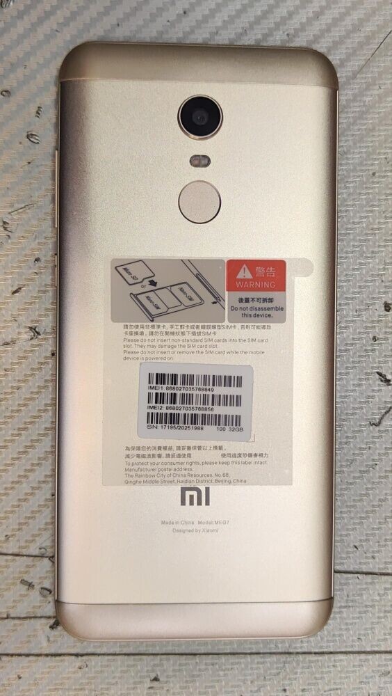 Смартфон Xiaomi Redmi 5A (3/32)