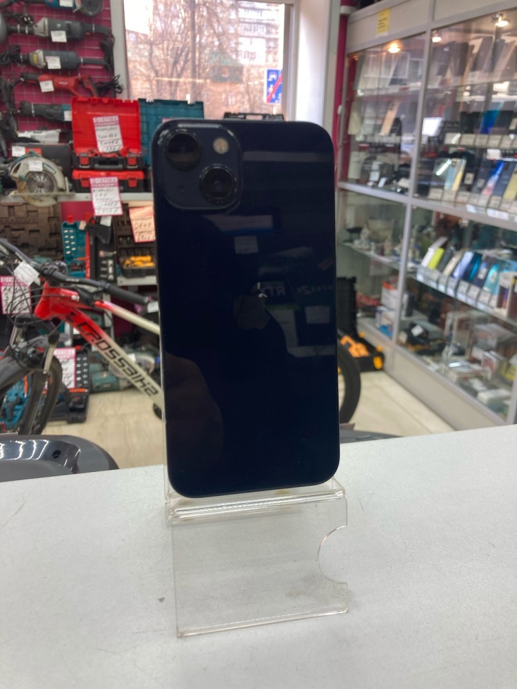 Смартфон iPhone 13 128 Gb