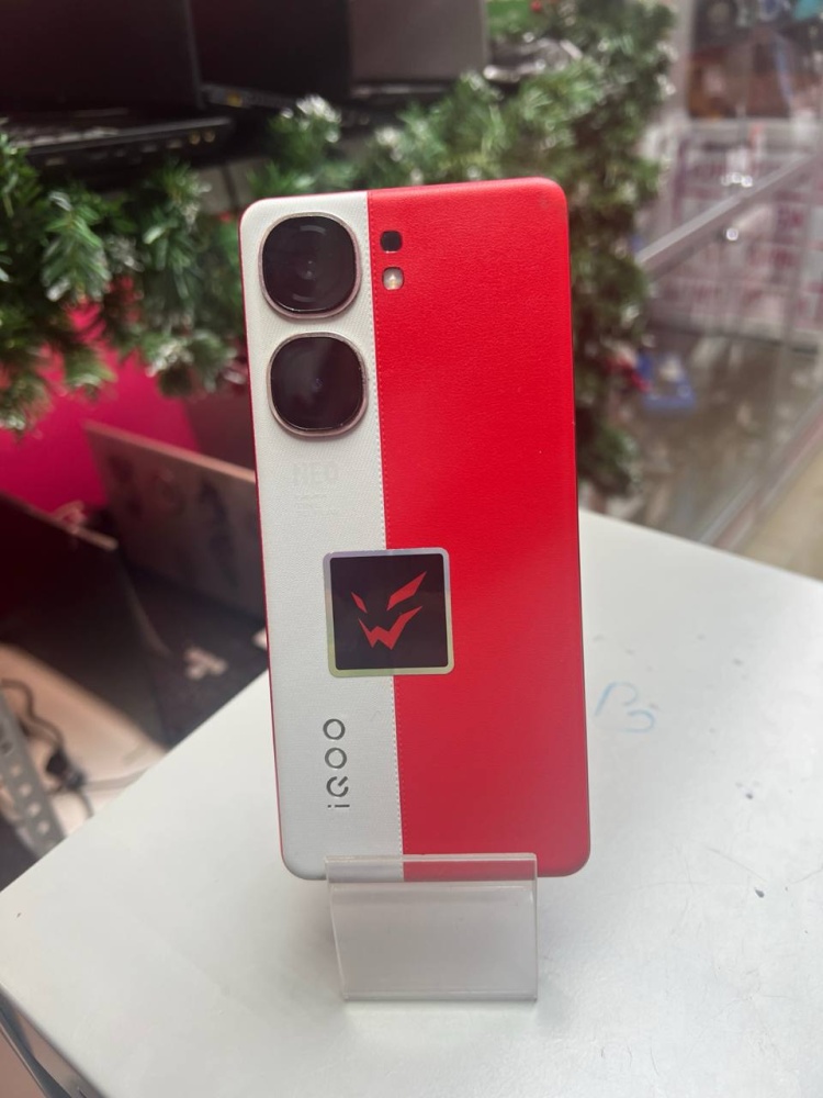 Смартфон vivo iqoo 9 16\256