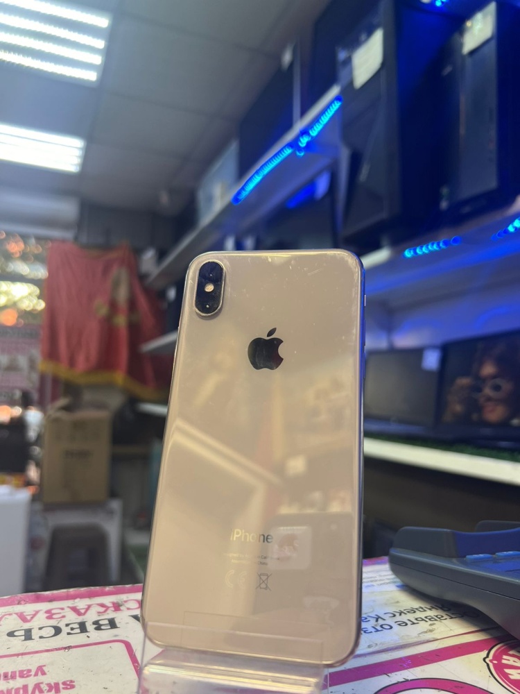 Смартфон iPhone X 64Gb