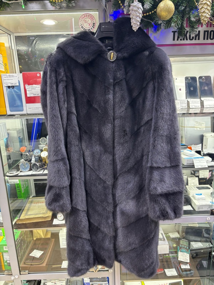 Шуба норковая 44-46 р-ра