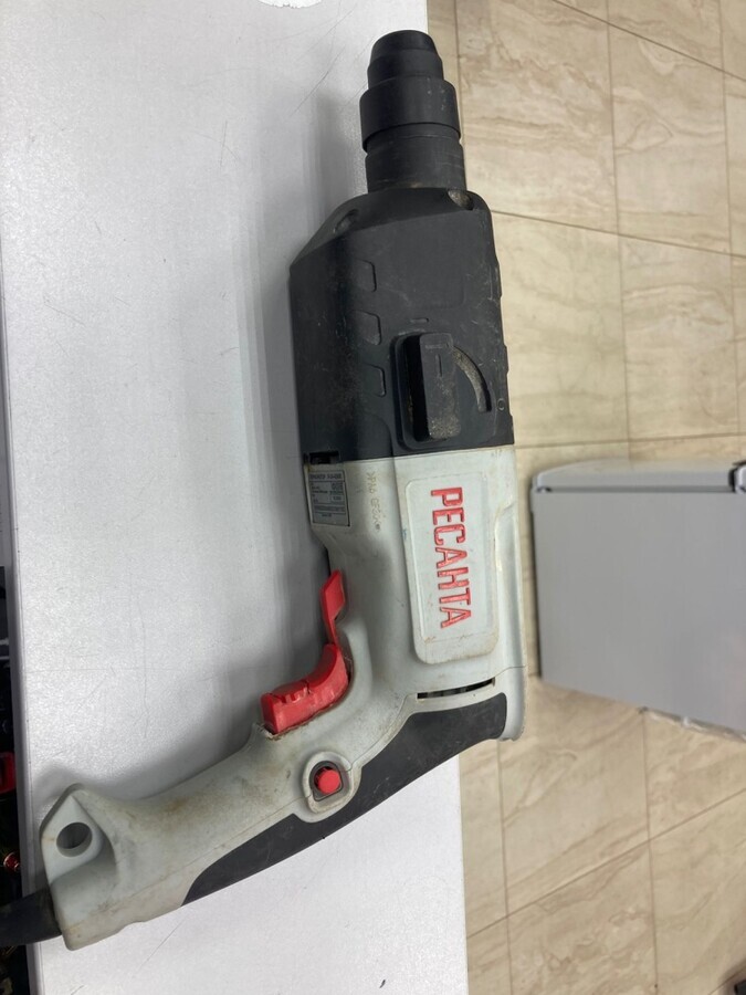 Перфоратор Ресанта п-24-650к