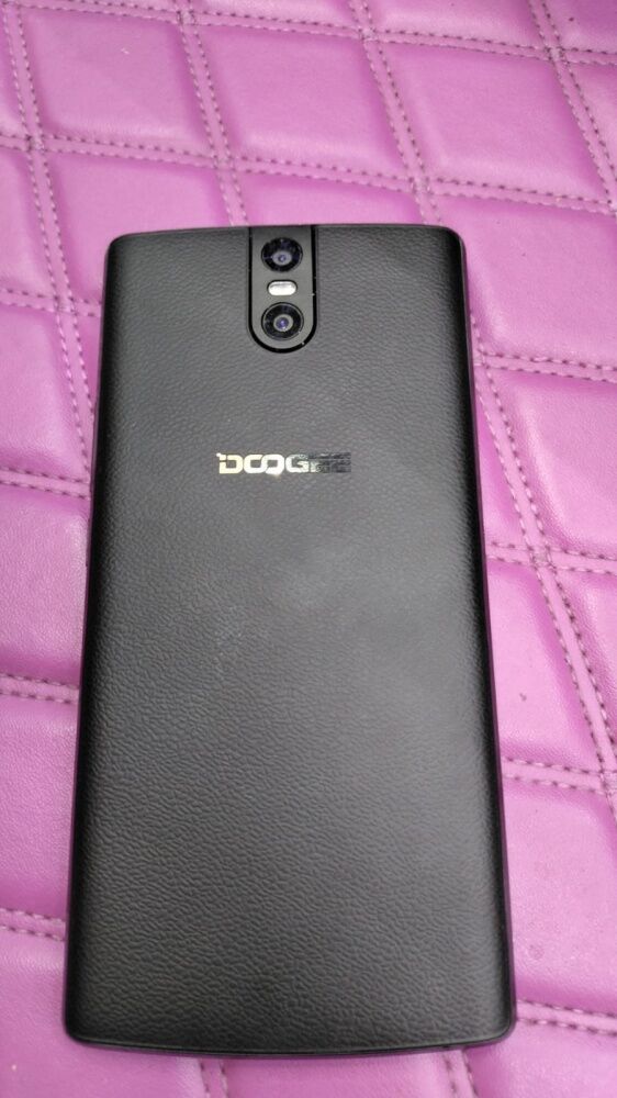 Мобильный телефон Doogee BL7000 4/64