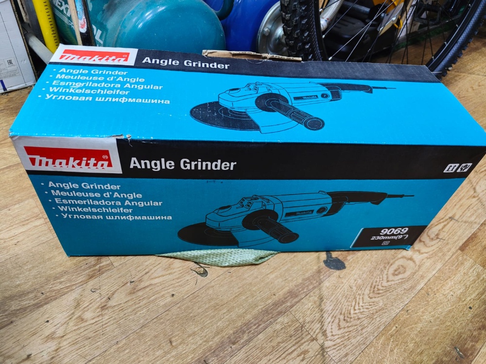 УШМ (Болгарка) Makita 9069