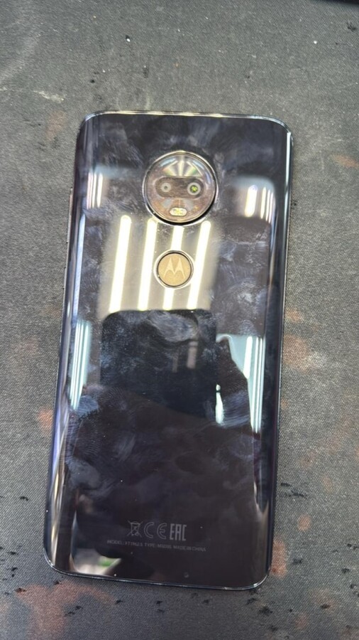 Мобильный телефон Motorola G7 64