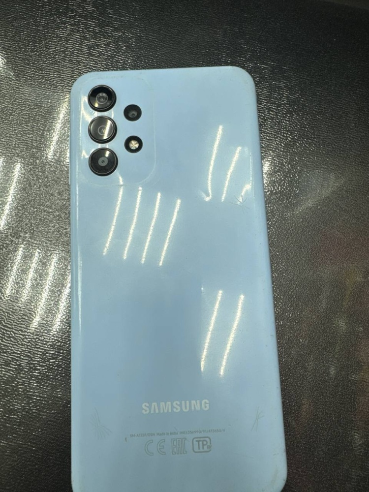 Смартфон Samsung A13