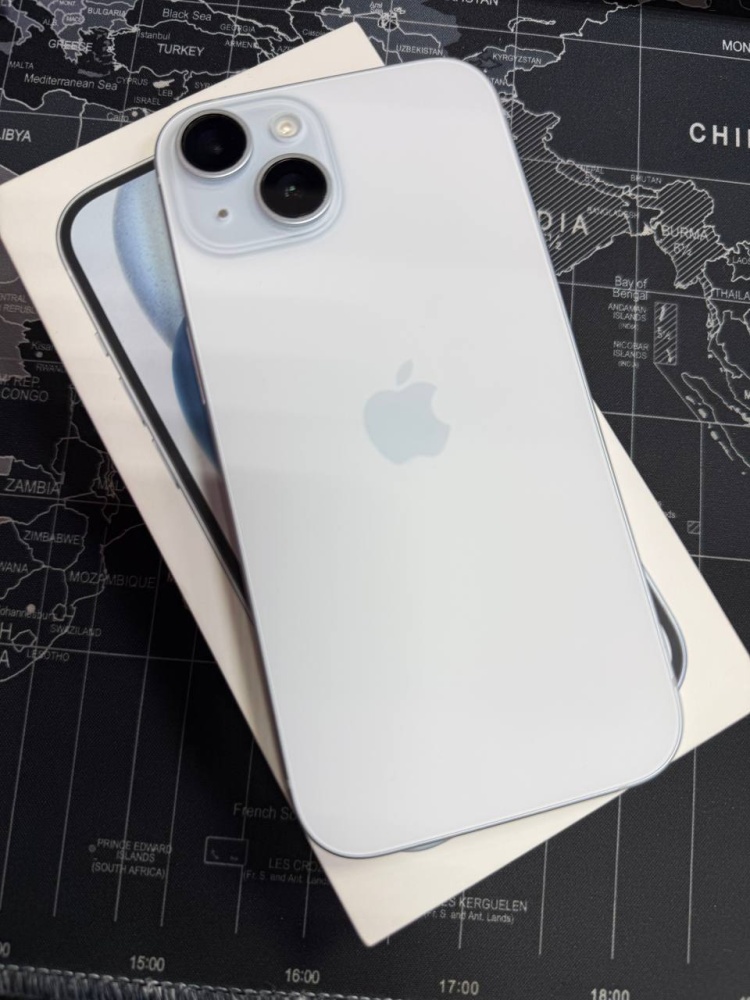 Смартфон iPhone 15 128Gb