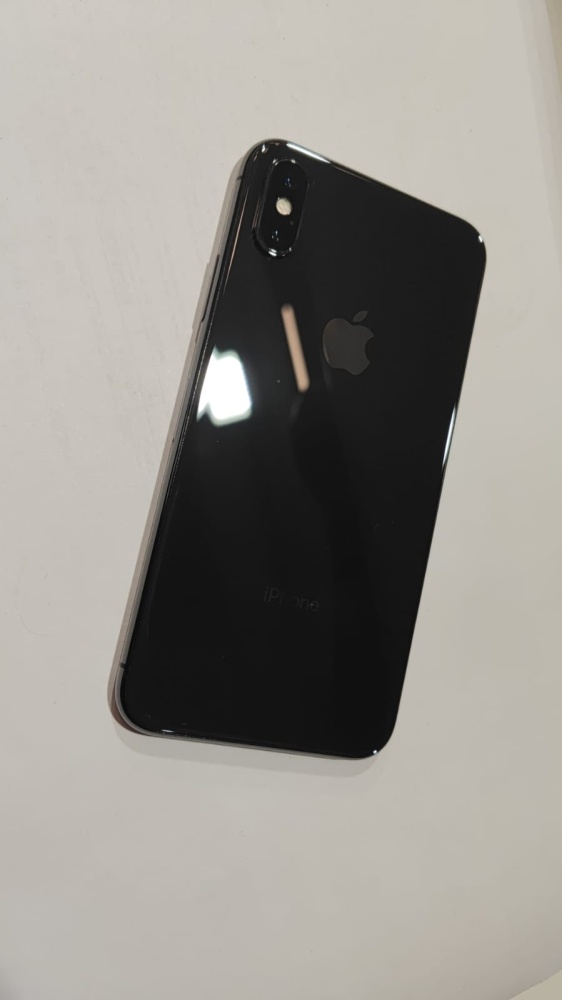 Смартфон iPhone X 64Gb