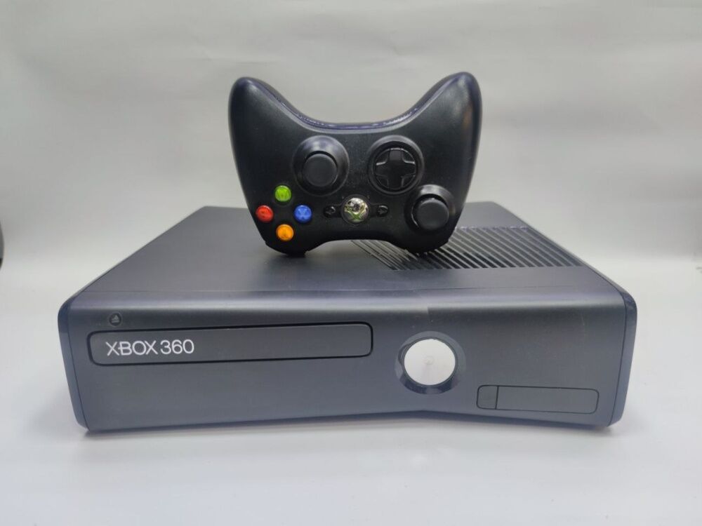 Игровая приставка XBOX 360 250gb