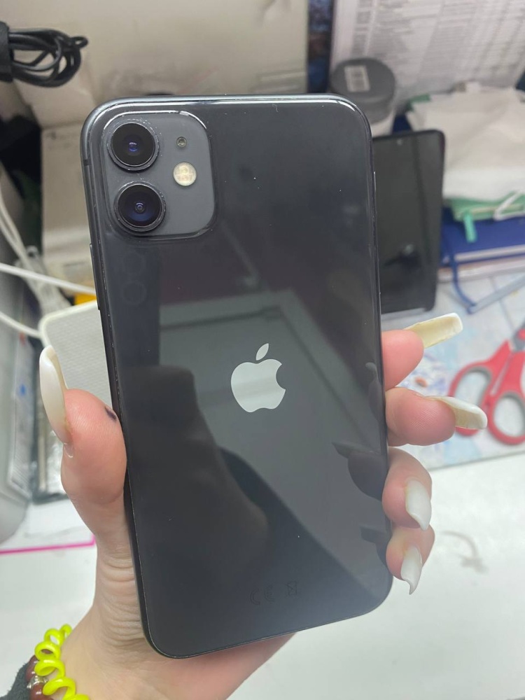 Смартфон iPhone 11 128 Gb