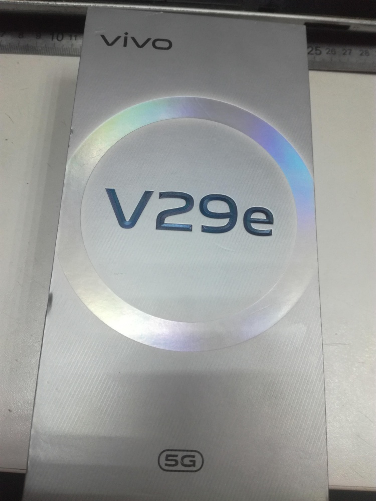Смартфон Vivo V29Е 5G