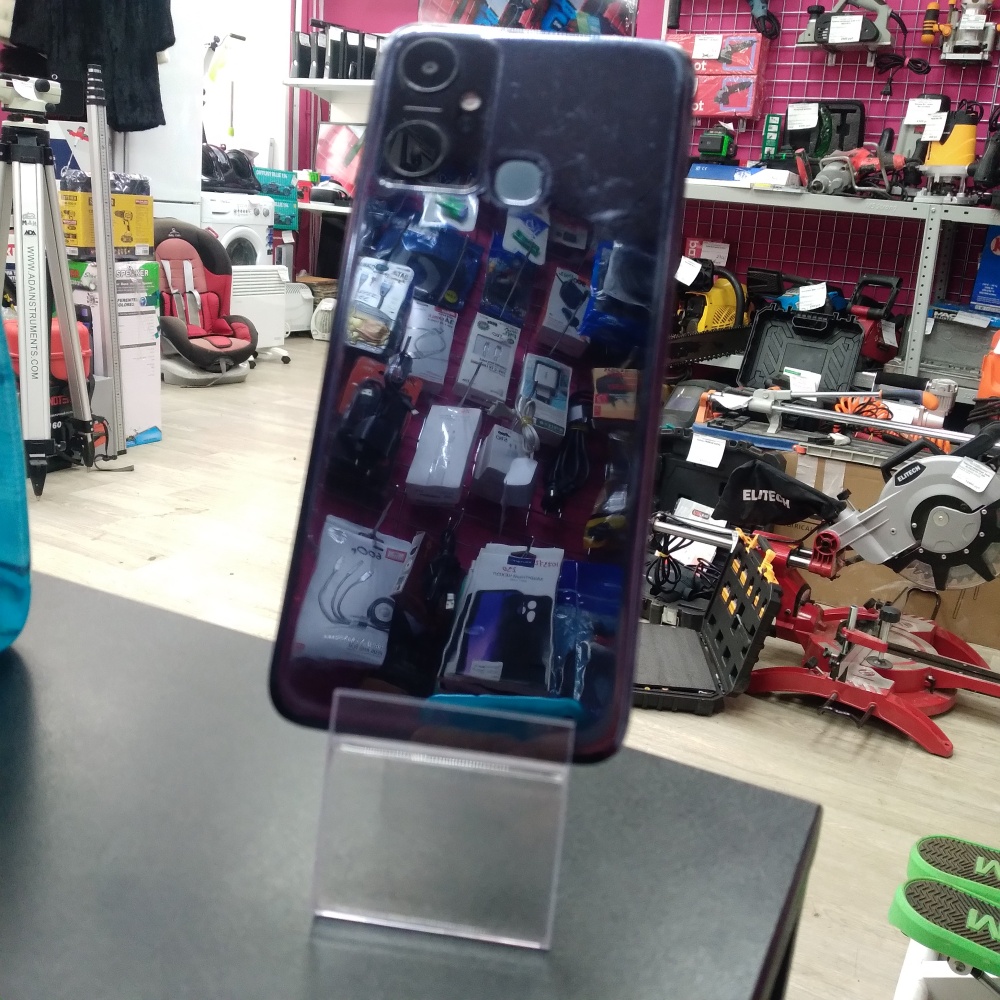 Мобильный телефон Infinix smart 6 plus 2\64