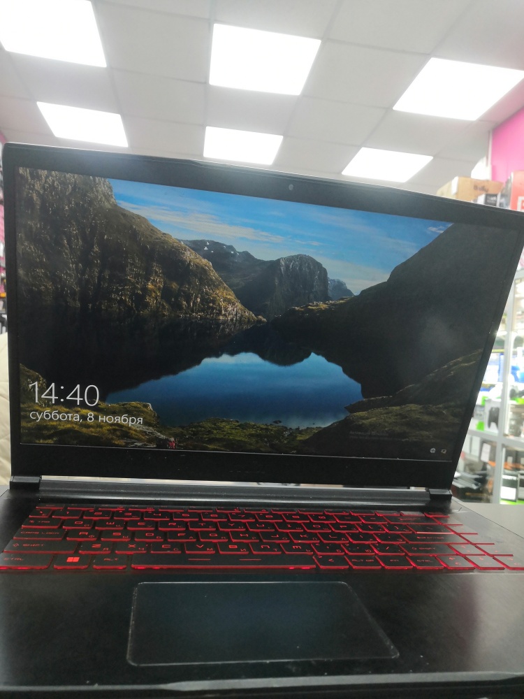 Ноутбук MSI gf63