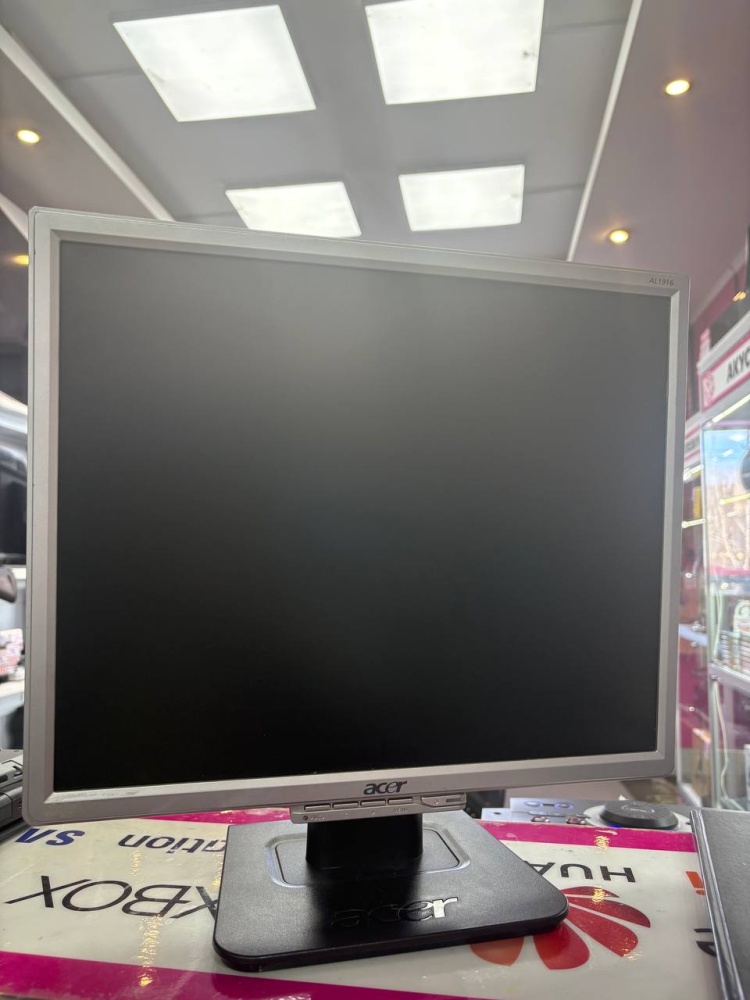 Монитор ACER AL1916F