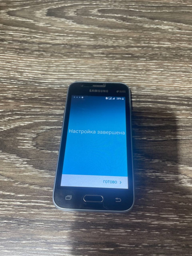 Смартфон Samsung J1 mini 1/16