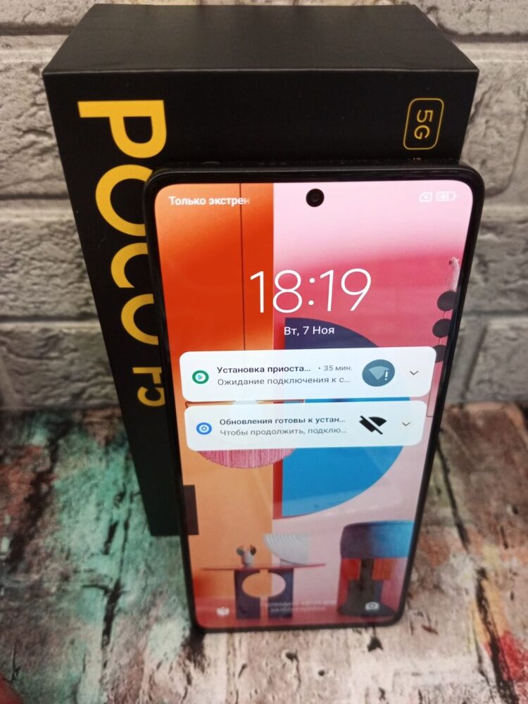 Смартфон Xiaomi Poco f5 12\256