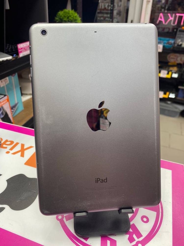 Планшет Apple iPad mini 2 A1489