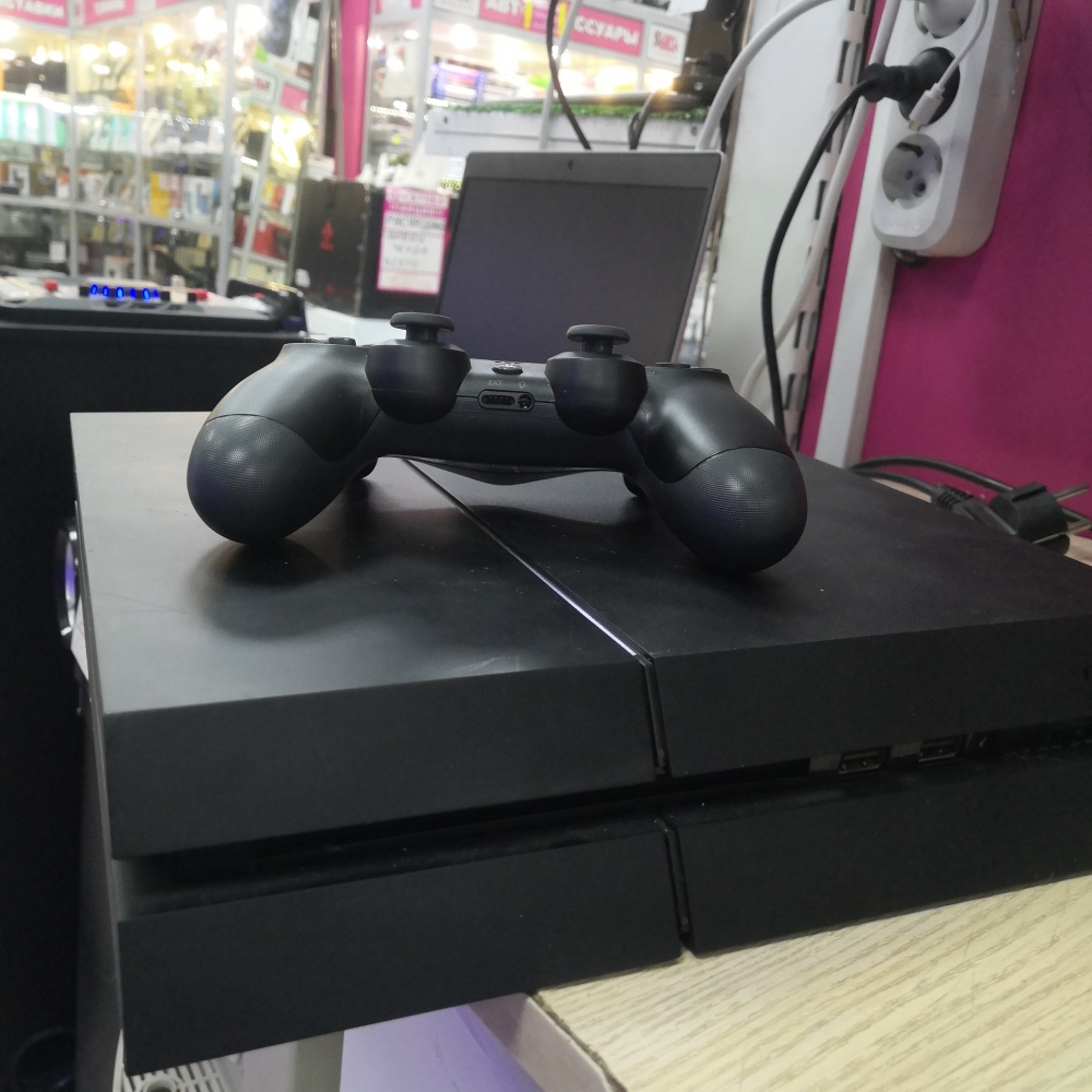 Игровая приставка Sony PlayStation 4 fat