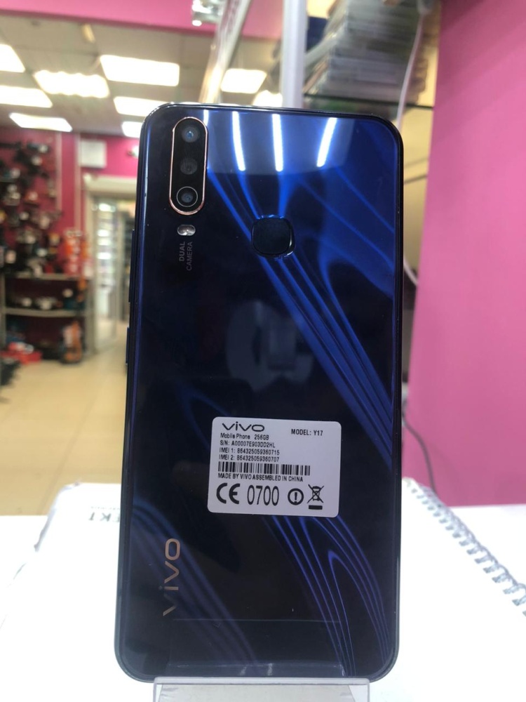 Смартфон Vivo Y17 8\256