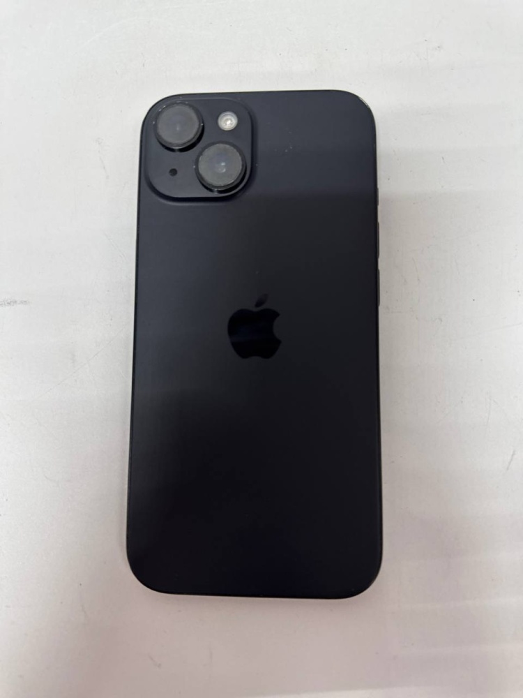 Смартфон iPhone 15 128