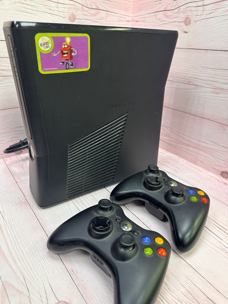 Игровая приставка XBOX 360 250 гб