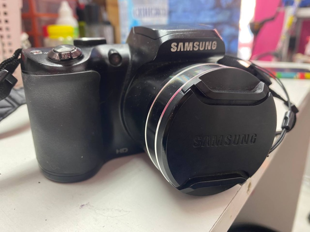 Фотоаппарат Samsung WB100