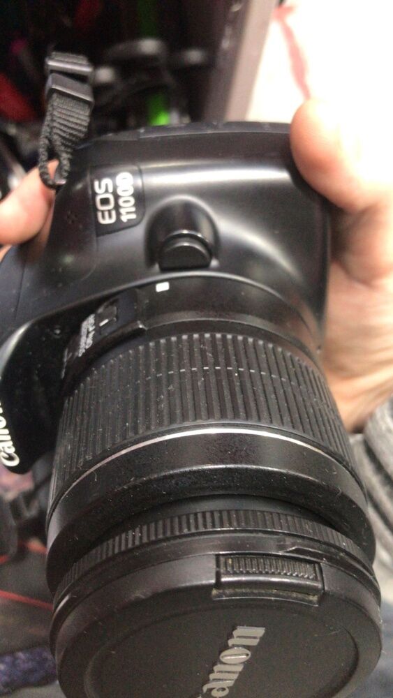 Фотоаппарат Canon 550D