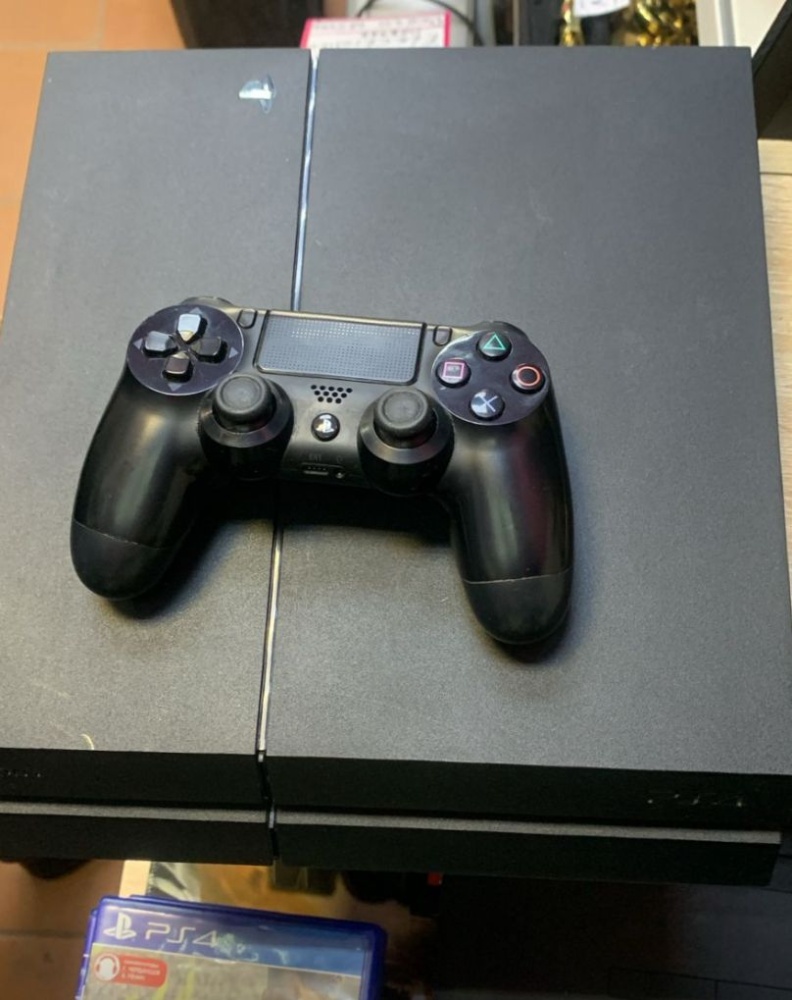 Игровая приставка Sony PlayStation 4 fat