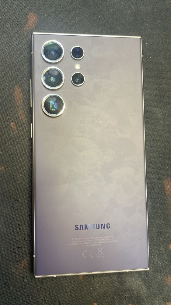 Смартфон Samsung S24 ultra 12/256