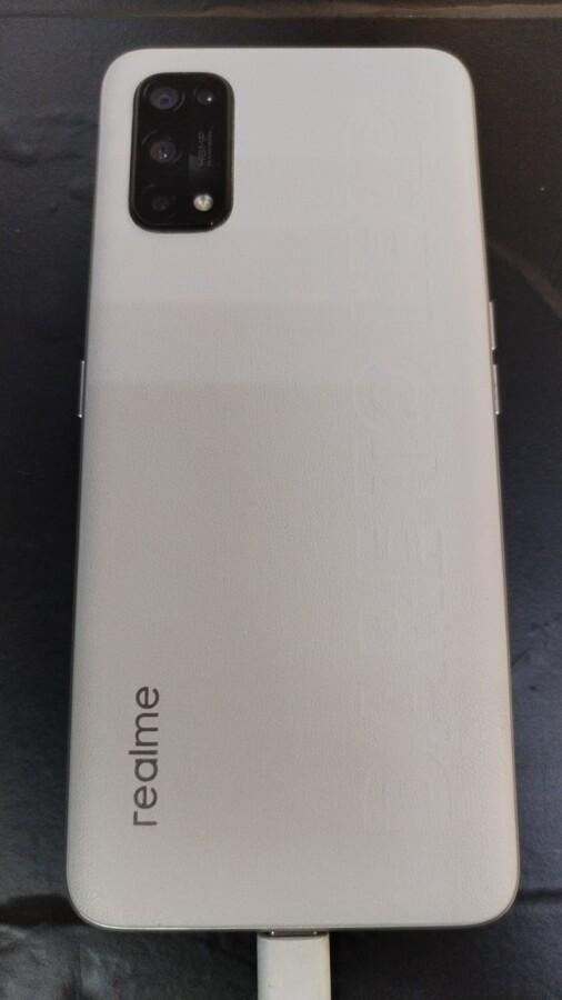 Смартфон Realme Q2 pro 8\256